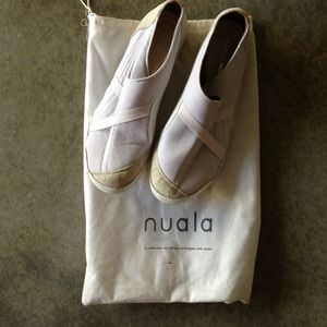 New Puma/Nuala White Slip On Sneakers 8