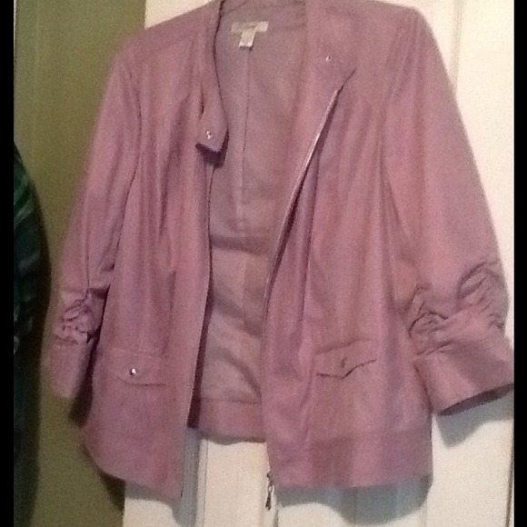 Light purple jacket.   Size 2x.  Cj banks.