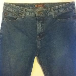 Lei junior faded blue jeans