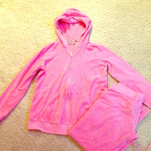 **HOLD** for Terry cloth hooded sweater and pants