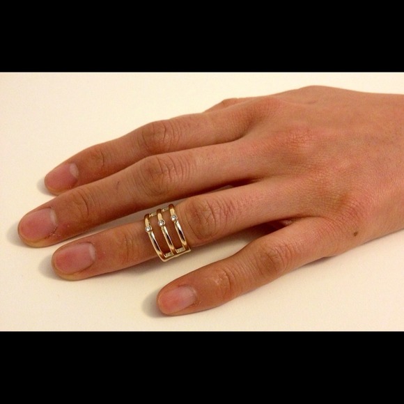 NWT Gold triple band knuckle ring  ** reduced**