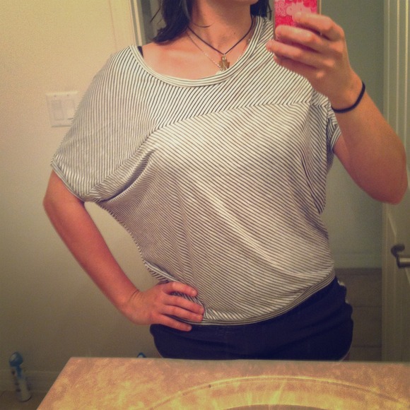 2B bebe shirt - Picture 1 of 2