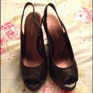 Banana Republic Peek Toe Heels