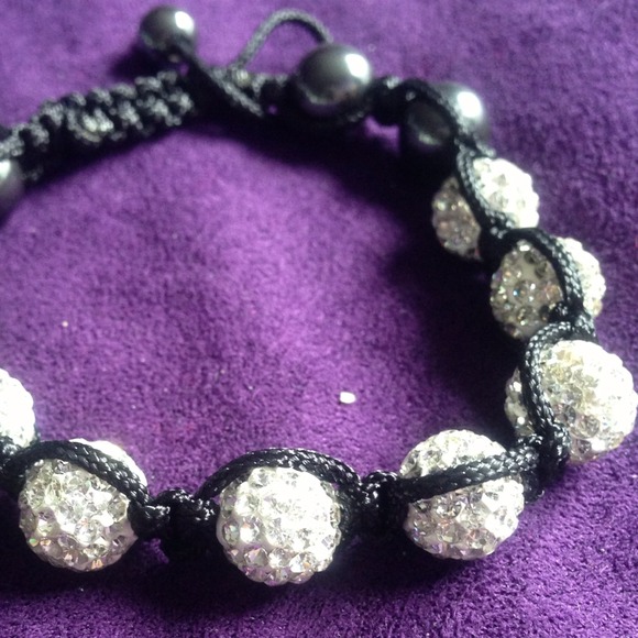 Bracelets - Picture 3 of 4