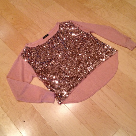 SOLD!❌Rosé Blush High Low top - Picture 2 of 4