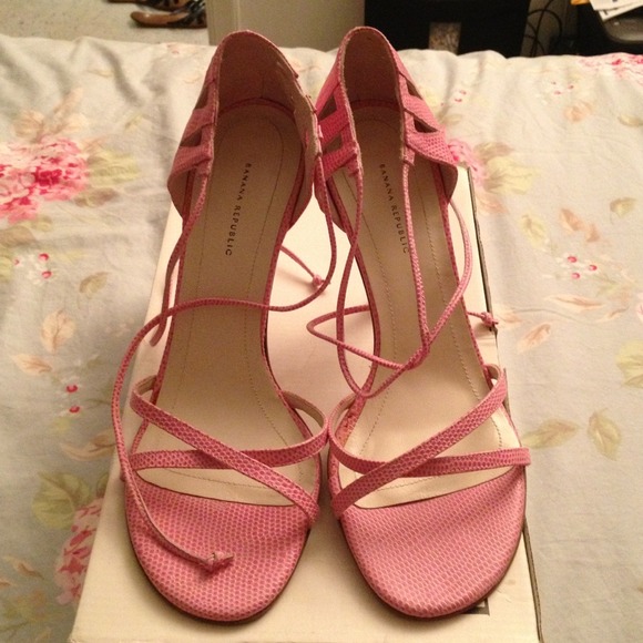 Pink leather open toe heels
