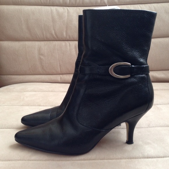 Boots - Black boots 👢Circa Joan and David