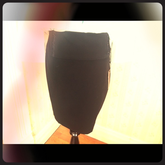Express highwaist pencil skirt w/hook & eye detail