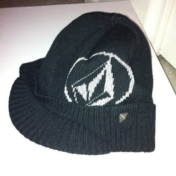 💢FINAL REDUCTION💢 Volcom beanie
