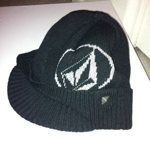 💢FINAL REDUCTION💢 Volcom beanie