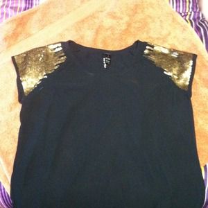 🔅Sheer Black Cut Out Hi-Lo Top🔅