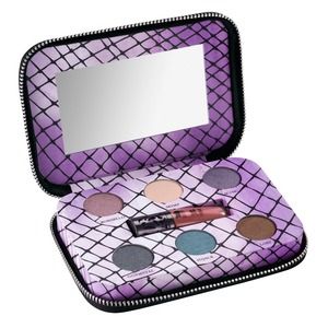 Urban Decay Feminine Palette