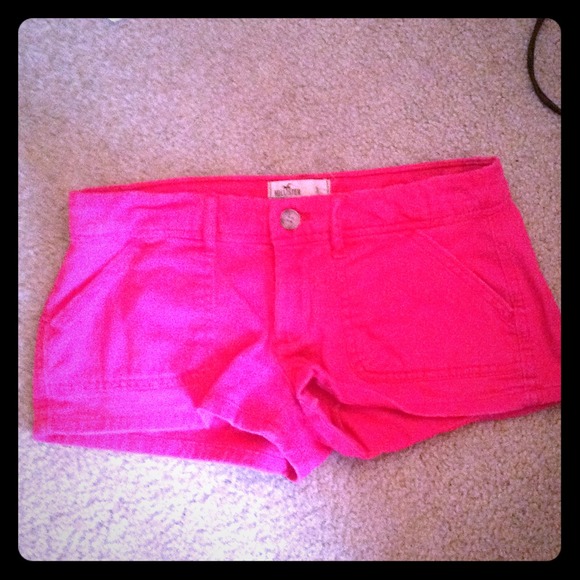 Hot pink Hollister shorts! :)