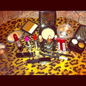 HUGE MAKEUP LOT & BLACK FLATS