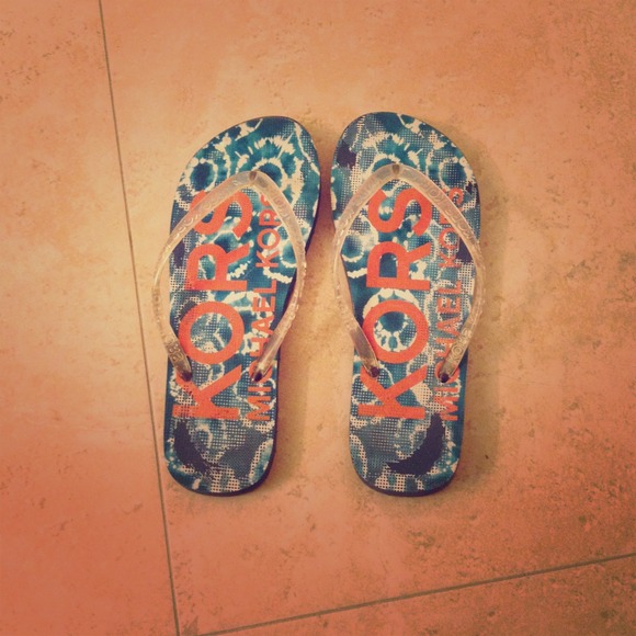 Michael Kors Tie-Dye Flip Flops