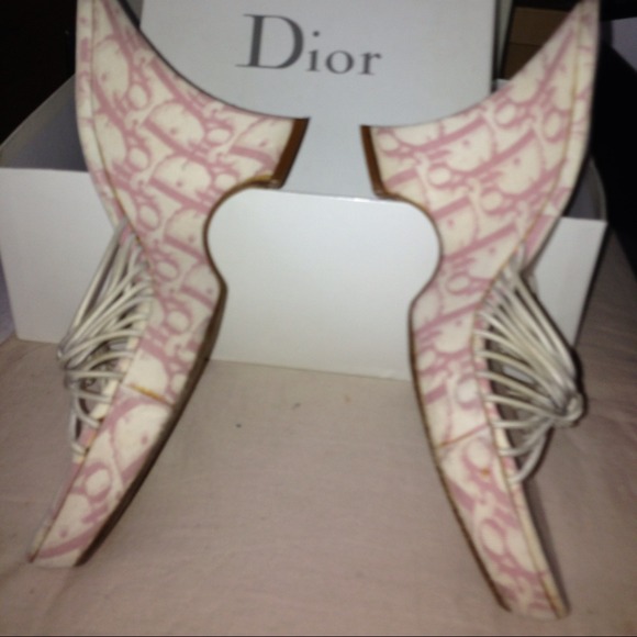 Dior shoes