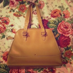 RESERVED✋Tommy Bag