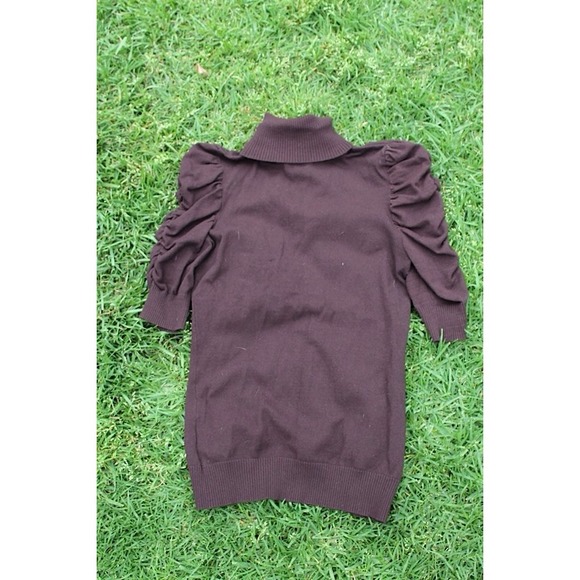 Brown Ruched 1/2 Sleeve Sweater - Picture 2 of 3