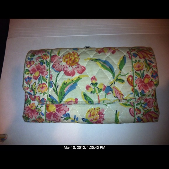 VB Wallet on a String in Perennials