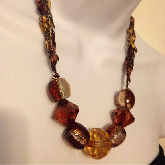 ❌BUNDLED&SOLD❌Fab Brown & Black Beaded  Necklace - Picture 3 of 3