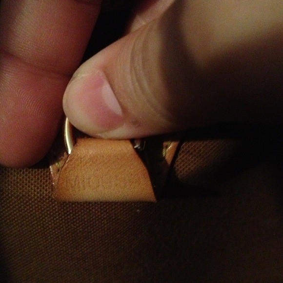 SOLD! Authentic Louis Vuitton Ellipse Bag - Picture 4 of 4