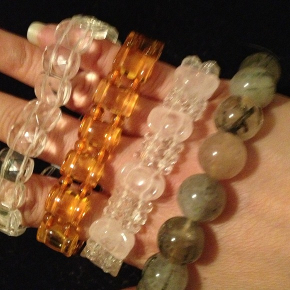 Assorted natural stone stretch bracelets. - Picture 4 of 4