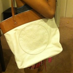 Authentic large coach white with tan trim &handels