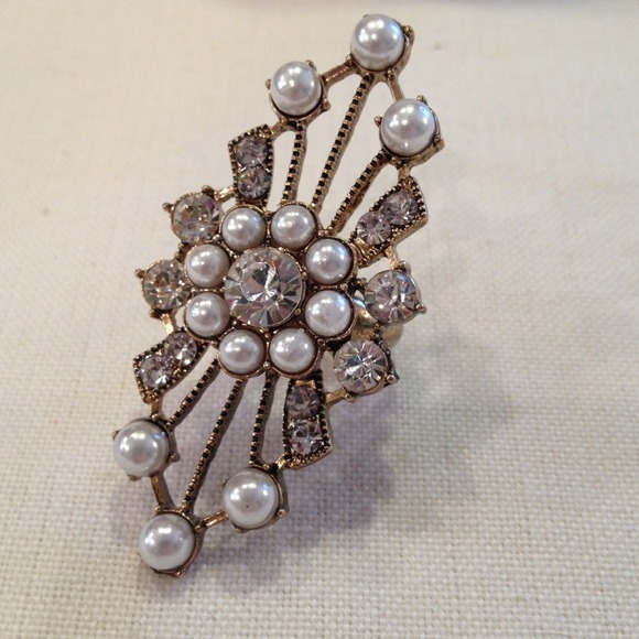 SOLD Gatsby ring
