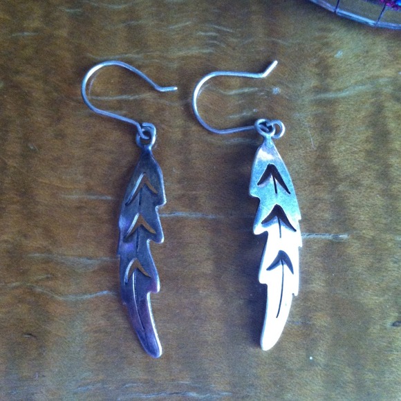 Silver earrings. Silver 9.25 made in Peru