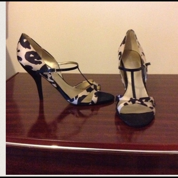 Nine West T-strap Heels