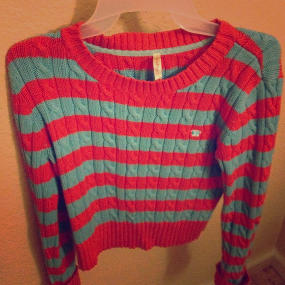Blue and orange Aéropostale stripped sweater!