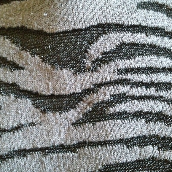 Express zebra sparkle tube top - Picture 3 of 3