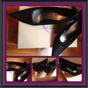 Sold! Beautiful black Sam & Libby heels w/ ruffles