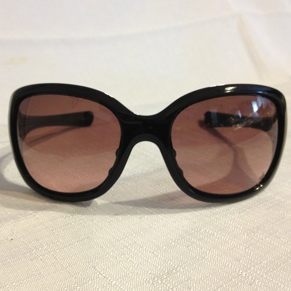 🌟SOLD🌟Authentic Oakley "Necessity" Sunglasses