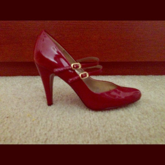 Reduced! $10: Steven by Steve Madden Red Heels