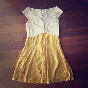 ModCloth Esley gold and cream dress size M