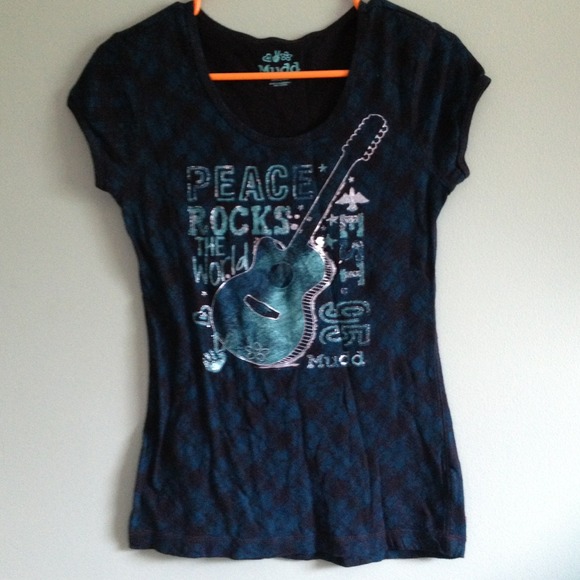 Teal and black printed tee.