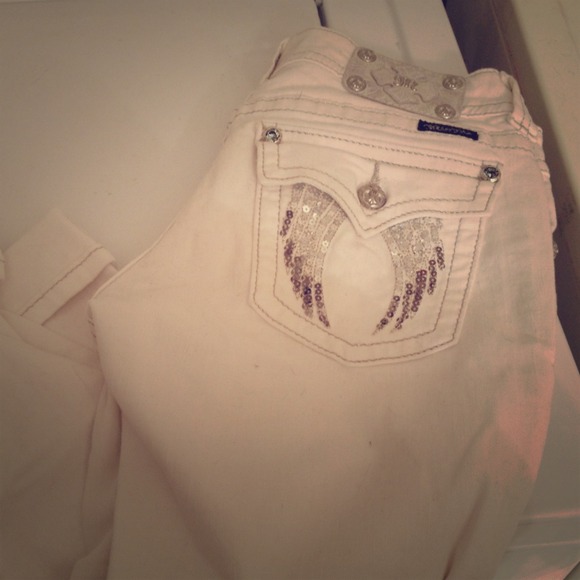 Miss me white capris