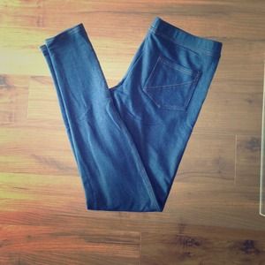 Never Worn TART Jean Leggings