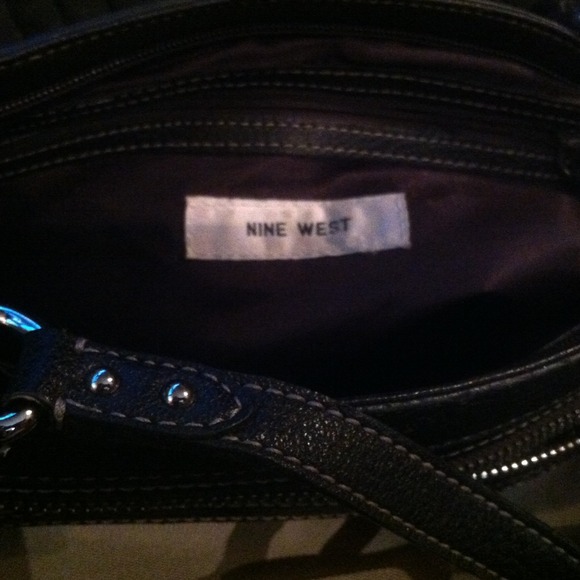 Purse - Picture 2 of 3