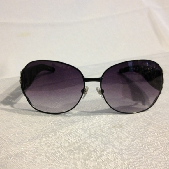 🌟SOLD🌟Authentic Ed Hardy EHT 905 Sunglasses