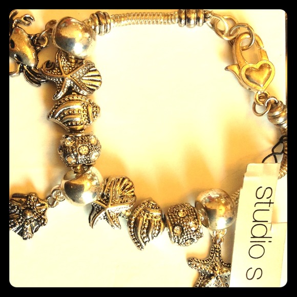 Beach inspired charm bracelet