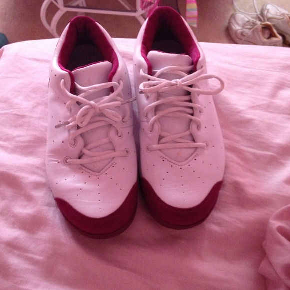 ❌❌SOLD❌❌JORDAN'S Carmelo 1.5 worn only twice - Picture 2 of 4