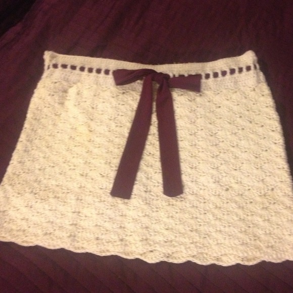 CROCHET SKIRT - Picture 3 of 4