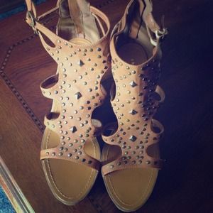 Studded light brown gladiator wedges