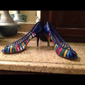 Gianni Bini 8 1/2 multicolor heels!