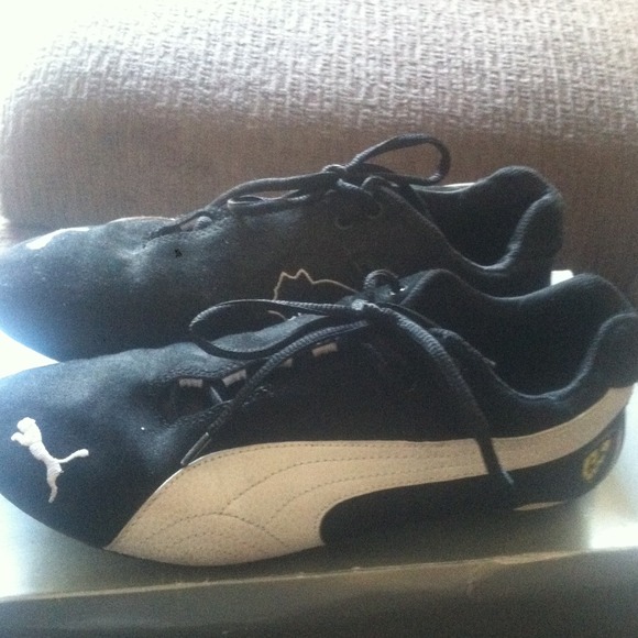 Puma kicks - Picture 2 of 4