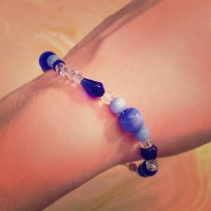 Blue bead bracelet/anklet