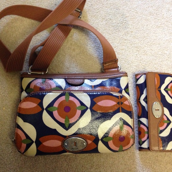 Fossil handbag Crossbody.