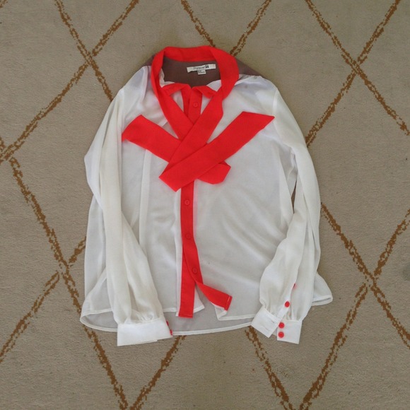 SOLD  Blouse - Sold Bundle - Picture 2 of 4